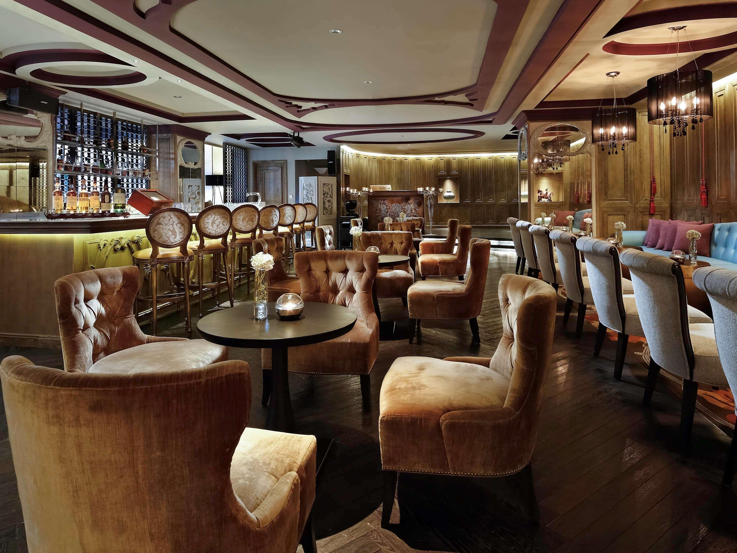 Sofitel Saigon Plaza Hotel Ho Chi Minh City Exterior photo
