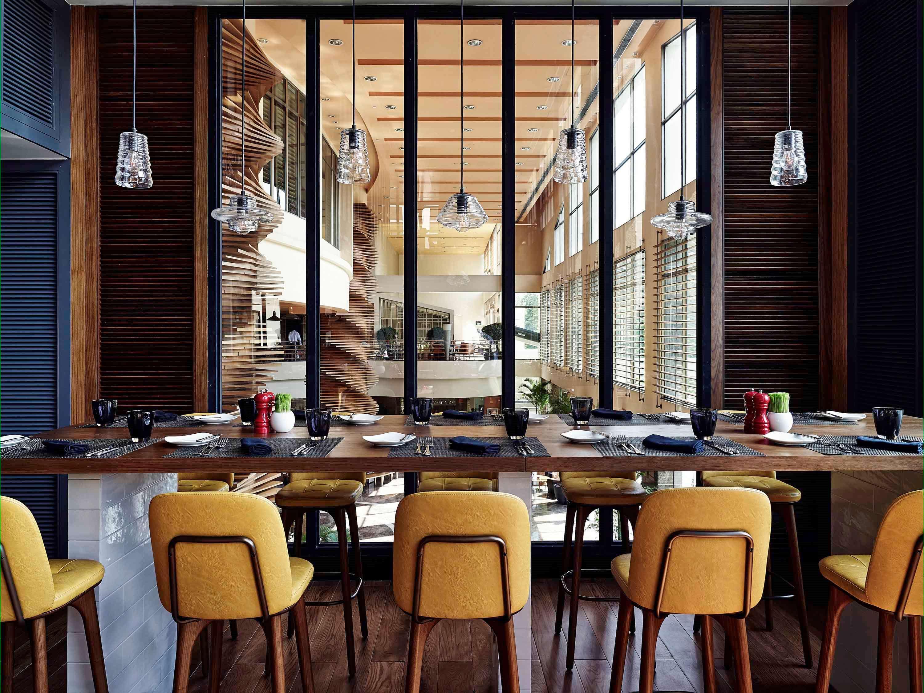 Sofitel Saigon Plaza Hotel Ho Chi Minh City Exterior photo