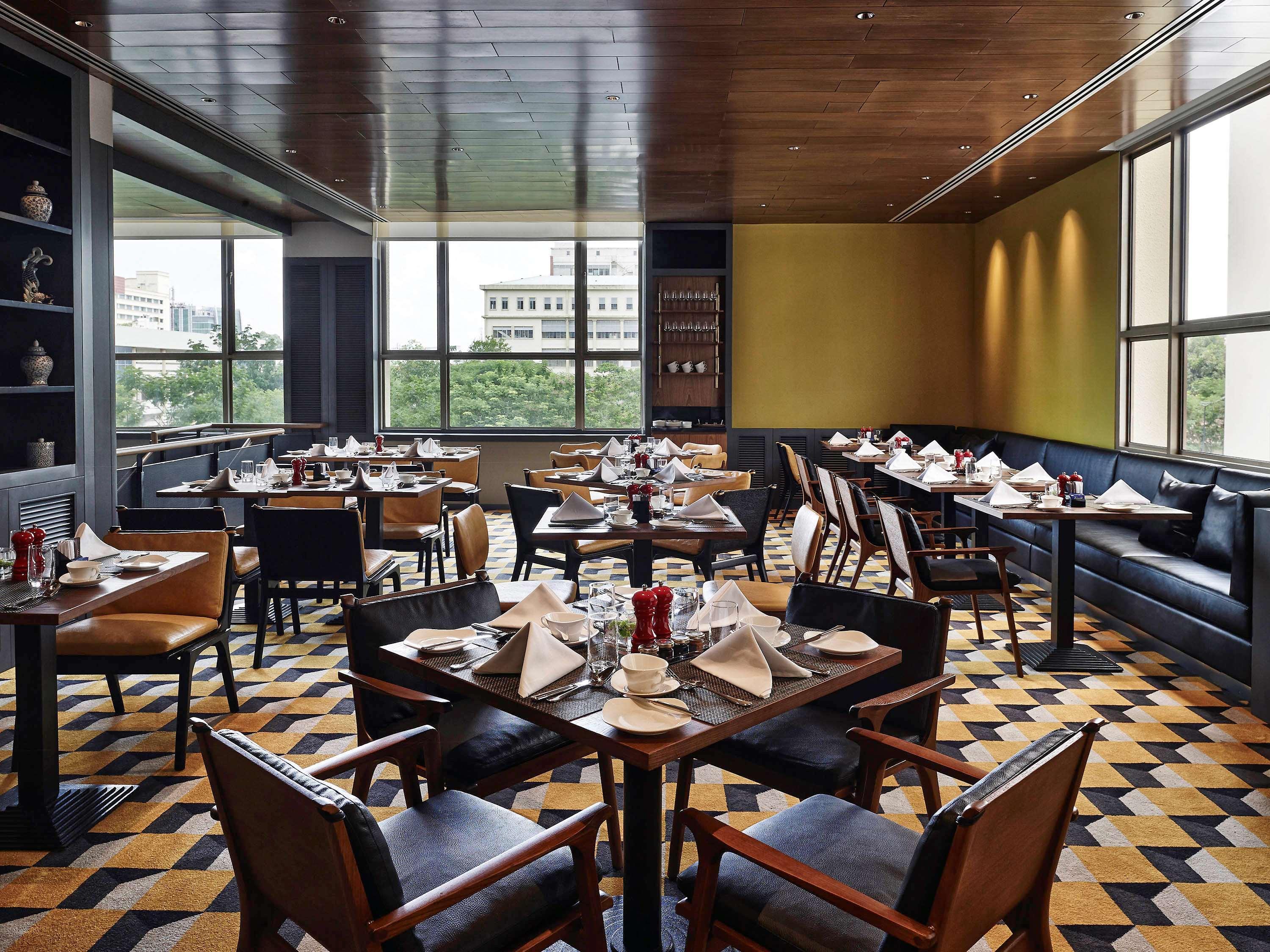 Sofitel Saigon Plaza Hotel Ho Chi Minh City Exterior photo