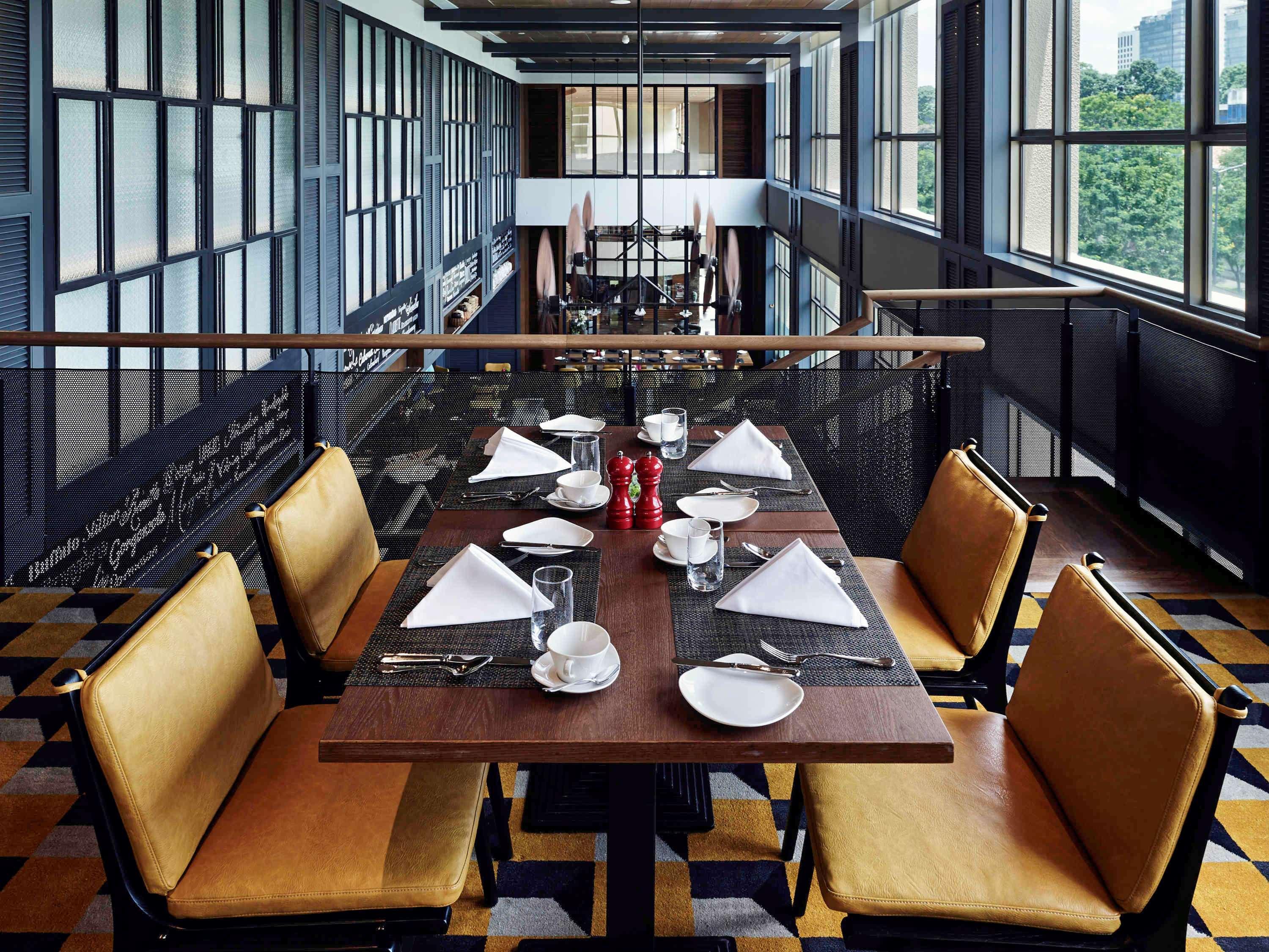 Sofitel Saigon Plaza Hotel Ho Chi Minh City Exterior photo